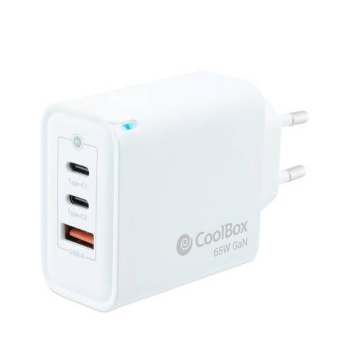 CARGADOR  5V ENCHUFE 2 X USB   TYPE C, 1 X USB PN: COO-CUP-65CCA EAN: 8437012429970